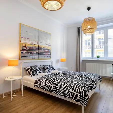 Apartment 35 Centrum - Apartament Mieszkanie Dla 4 Os Gdynia